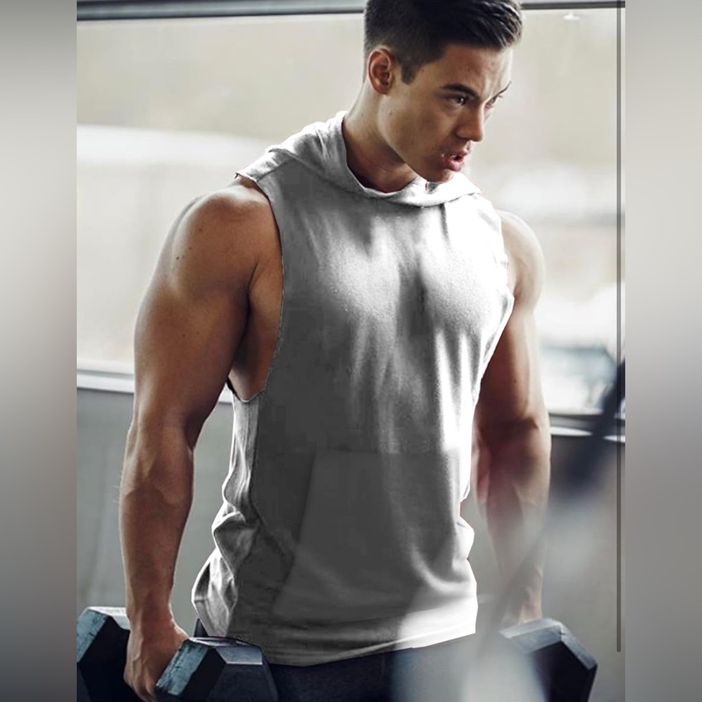 Yitrend Muscle Sleeveless Workout Hoodie